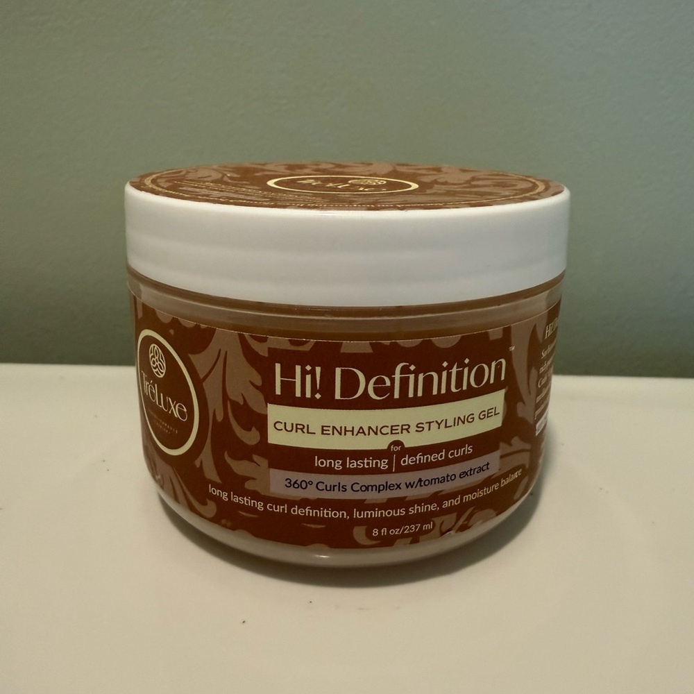 New. TreLuxe Hi! Definition Curl Enhancer Styling Gel, 8.0 oz